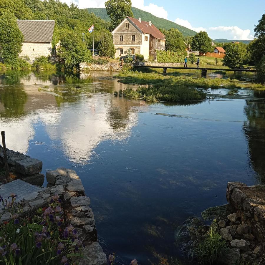 Gacka Valley Licko Lesce Exterior photo